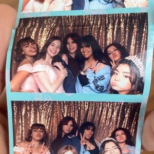 Meet your Posher, Joelie